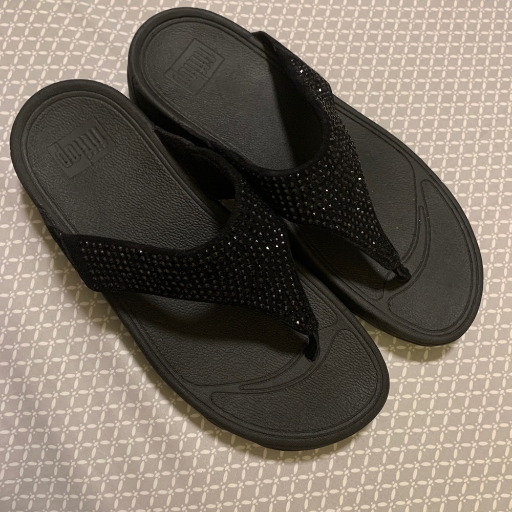 Flipflop women’s 8 suede Rokkit sandals LIKE NEW